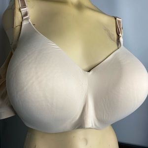 Torrid curves size 52B 360 NWT wil reels lightly lined womens bra